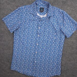 Seaport Beach Club Shirt Mens M Blue Fish Print AOP Performance Short Sleeve